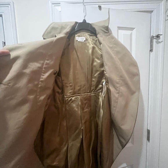 ALEXANDER MCQUEEN TRENCH COAT - Picture 8 of 9